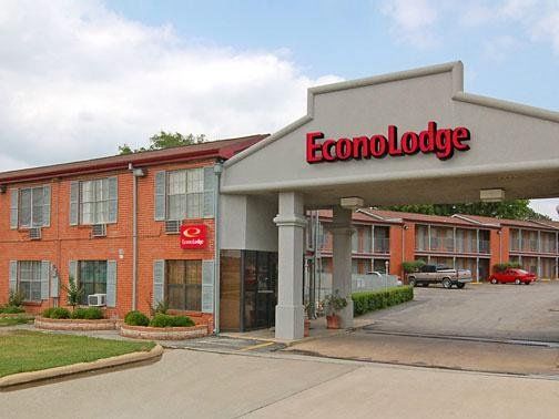 Econo Lodge Huntsville- University Area Экстерьер фото