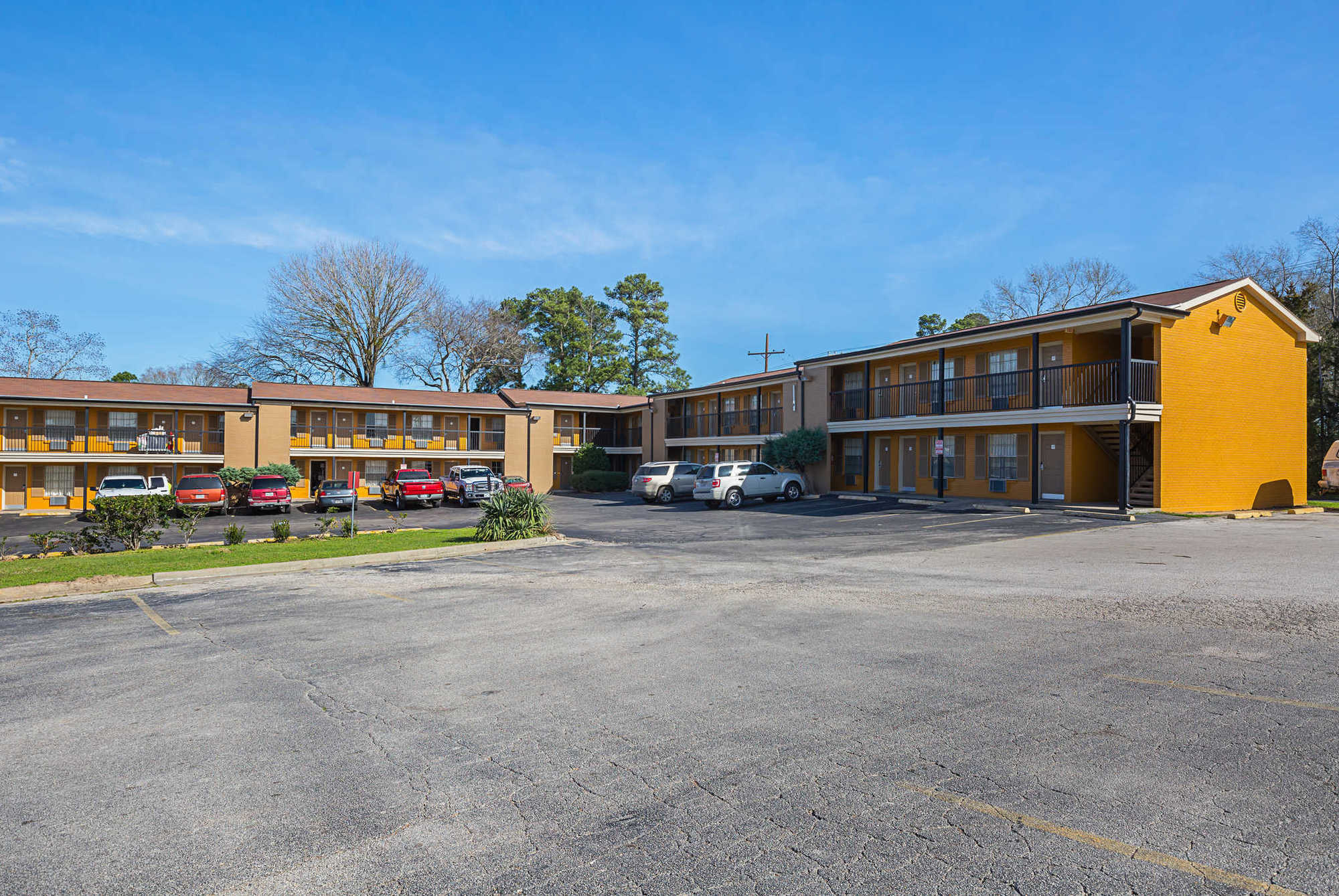 Econo Lodge Huntsville- University Area Экстерьер фото