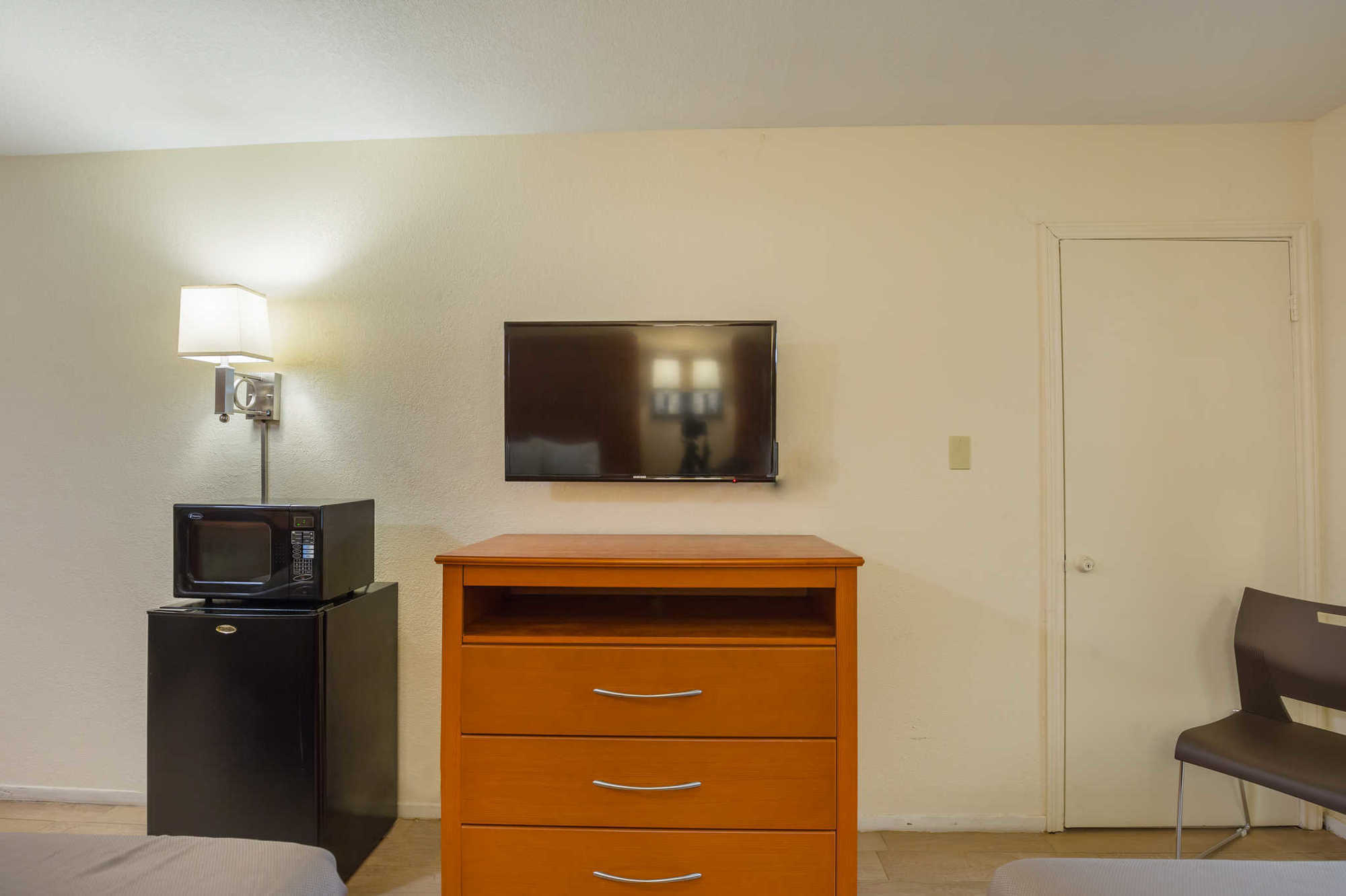 Econo Lodge Huntsville- University Area Номер фото